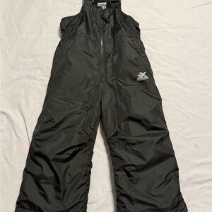 ZeroXposur Kids Black Snow Bib